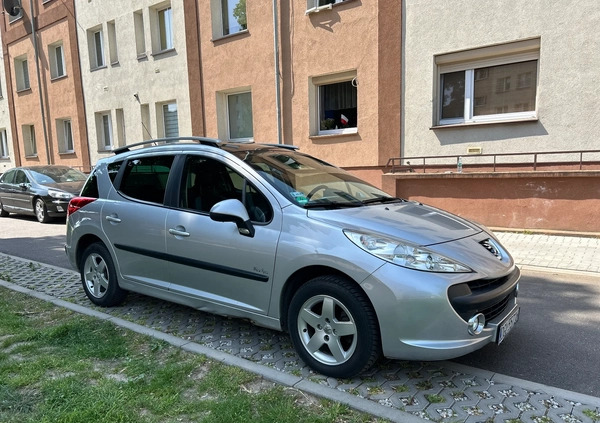 Peugeot 207 cena 10000 przebieg: 166000, rok produkcji 2009 z Głogów małe 106